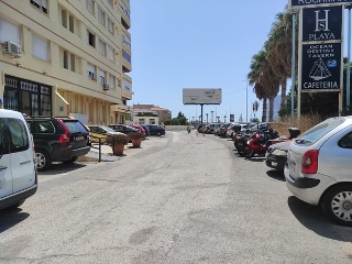 Locales en Av de España, La Línea de la Concepción (Cádiz) 7