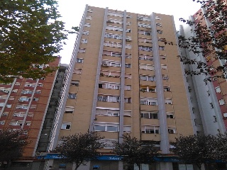 Piso en venta en Cornellà De Llobregat de 55  m²