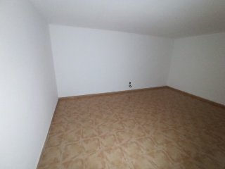00493-0001 3