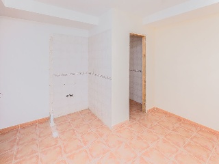 00493-0001 23