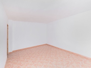 00493-0001 24