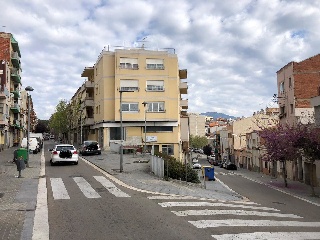 Locales situados en Terrassa 10