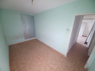 03596-0001 11
