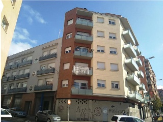 Local en venta en Terrassa de 171  m²
