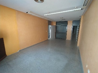 00137-0001 8