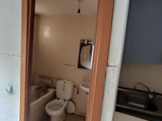 Piso en C/ Miguel de Ara, Zaragoza 9