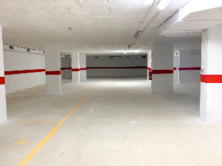 Locales y garjes en C/ Del Papa Alexandre VI, Vinaròs (Castellón) 3