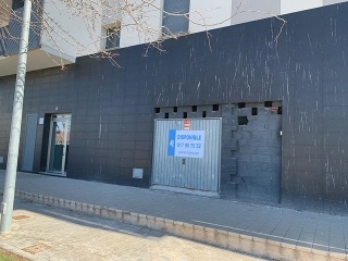 Locales y garjes en C/ Del Papa Alexandre VI, Vinaròs (Castellón) 3