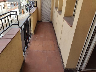 02559-0001 18