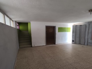 03891-0001 4
