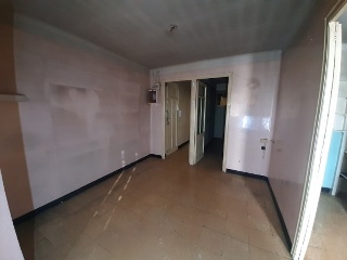 04942-0001 4