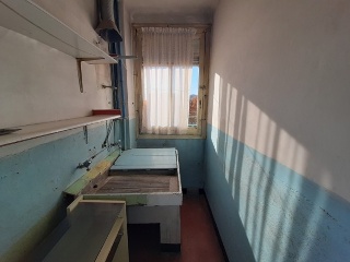 04942-0001 19