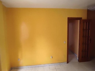 00324-0001 18