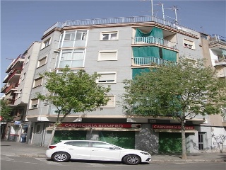 Piso en venta en Hospitalet De Llobregat de 77  m²