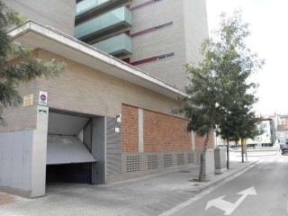 Plazas de garaje en C/ Vila i Fuste - Sabadelll -  Barcelona 5