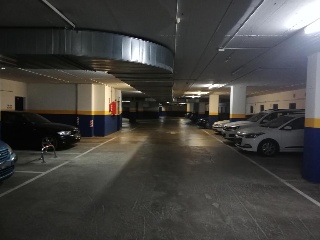 Plazas de garaje en C/ Vila i Fuste - Sabadelll -  Barcelona 12