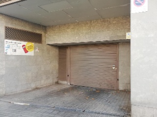 Locales y garajes en Badalona, Barcelona 3