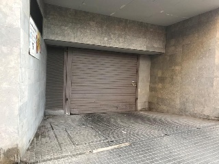 Locales y garajes en Badalona, Barcelona 4