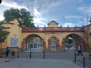 Locales y garajes en Badalona, Barcelona 16