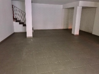 Locales y garajes en Badalona, Barcelona 5