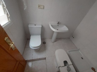 00565-0001 24