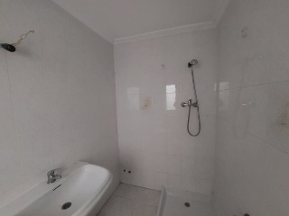 00565-0001 25