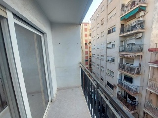00565-0001 29