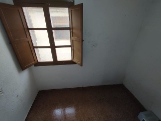 01744-0001 4