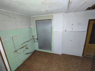 01744-0001 7