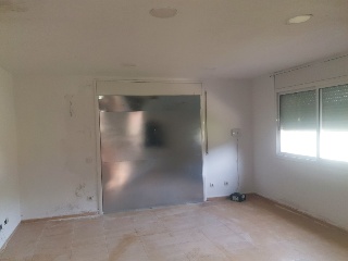 02569-0001 2