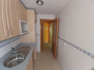 08131-0001 12