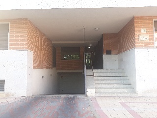 00030-0001 4