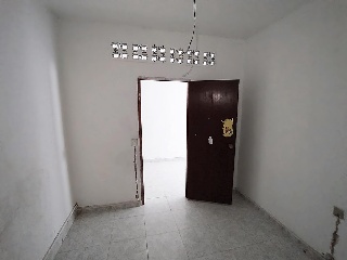 12285-0001 15