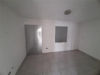 02057-0001 5