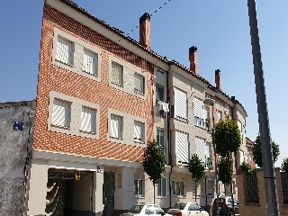 00560-0001 2