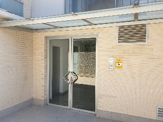 Piso y garajes en C/ Ronda 5