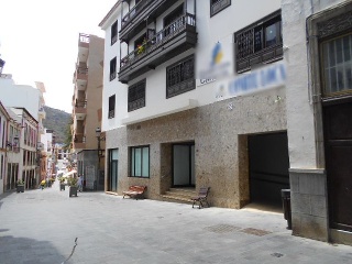 Local en venta en Icod De Los Vinos de 256  m²
