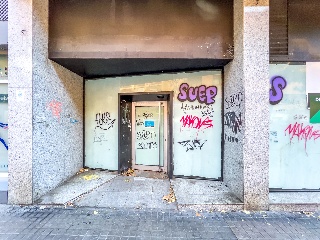 Local en venta en Zaragoza de 92  m²
