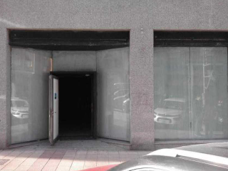 Local en venta en Partido Judicial De Avilés de 181  m²
