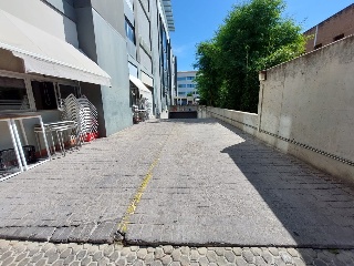 Garaje en Av de Hytasa, Sevilla 3