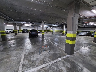 Garaje en Av de Hytasa, Sevilla 12