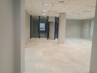 Local comercial en C/ Prim - Carmona - Sevilla 12