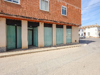 Local en C/ Miguel Martínez Aedo, Estremera (Madrid) 9