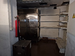 Local en Av Don Lino Rodríguez Madero, Cee (A Coruña)  24