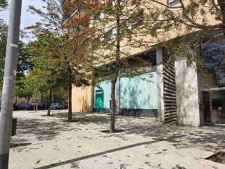 Local en venta en Viladecans de 213  m²