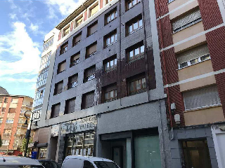 Local en venta en Partido Judicial De Avilés de 126  m²