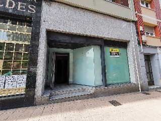 Local en C/ Palacio Valdés - Avilés - Asturias 3