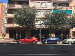 Local en venta en Lleida de 146  m²