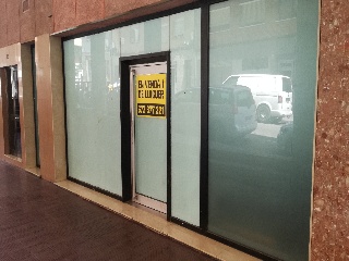 Local en C/ Hierbabuena, L´Hospitalet de Llobregat (Barcelona) 5