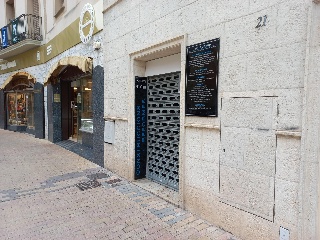 Local en venta en Igualada de 72  m²